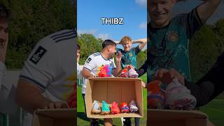 Crampons Challenge avec les frérots pitchaddict 👟🔥 football challenge funny pitchaddict [upl. by Brandes]