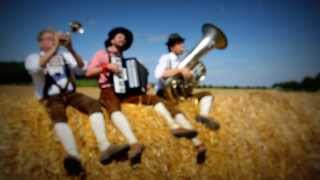 Oktoberfest Blaskapelle  Erichs fröhliche Musikanten aus Hannover für Ruhrpott Frankfurt amp Berlin [upl. by Gerstein]