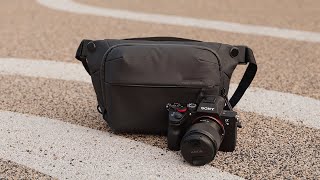 Peak Design Everyday Sling 3L  La borsa perfetta per la Street Photography [upl. by Gerard493]