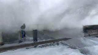 Tonga Tsunami hits California Coast in Pacifica Tsunami CaliforniaTsunami [upl. by Leahcimnaes]