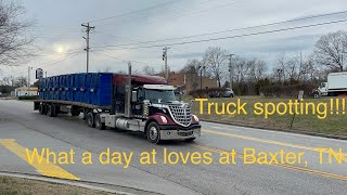 Truck Spotting at the Loves truck stop at Baxter TN [upl. by Lynde]