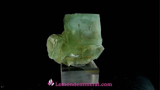 Fluorine fluorite origine province de la Hunan Chine année 2003 [upl. by Nilsoj956]