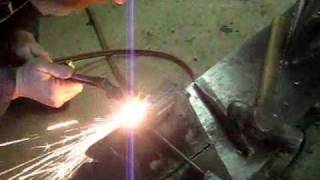 How to fix and Weld log splitter [upl. by Rowland]