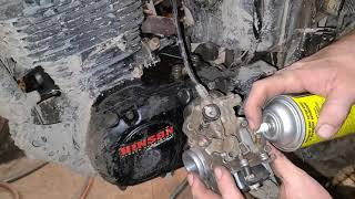 Cleaning the carb on Suzuki DR200 [upl. by Krasner755]