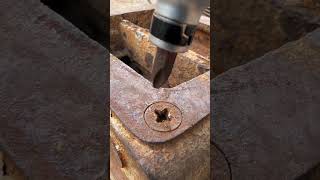 Impact rusted screws Save time effort and labor Maintenance tools SolutionConvenient and practical [upl. by Akirderf]