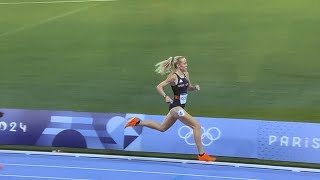 Keely Hodgkinson storms to 800m gold for GB’s first athletics triumph in Paris [upl. by Ranitta]