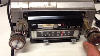 Vintage 1970s Audiovox AM FM Stereo 8 Track 23 Channel CB Radio  Works Great [upl. by Areval832]