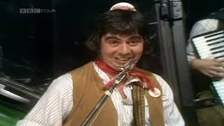 The Wurzels  Combine Harvester Top Of The Pops 1976 [upl. by Earehs]