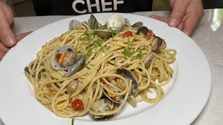 Spaghetti alle Vongole Chef Barbato [upl. by Lladnik]