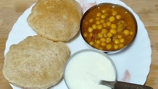 Bengali style unique Breakfast Recipe In Hindi Matar Ghugni And Poori Recipe ll Matar Chole Recip [upl. by Esyli]