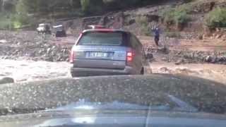 Range Rover 4th Gen Water Fording [upl. by Tait]