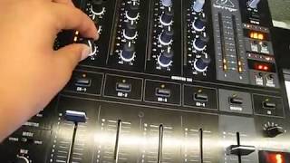 Présentation Générale Table de Mixage Behringer DJX 900 USB [upl. by Yelloh]