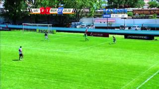 Matías Cano arquero de UAI Urquiza ataja una pelota ¡de chilena [upl. by Sibella]