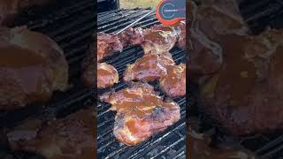 Delicious chicken thighs bbq grill barbecue grilling kamado barbecuegrill grillingrecipes [upl. by Ardelia580]