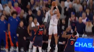 Devin Booker Drills RIDICULOUSY Tough Triple With 17 Seconds Remaining at MSG  November 26 2023 [upl. by Symer162]