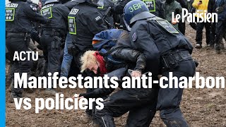 Greta Thunberg en tête de cortège pour sauver un village allemand manifestation sous haute tension [upl. by Nnyl321]