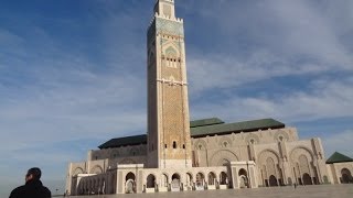 La Mosquée Hassan II  Casablanca Maroc [upl. by Sirred]