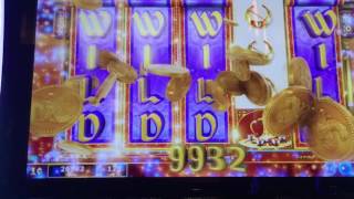 Big Win New Aladdins Fortune 3D Slot Machine  Very Rare 4 Locked Wilds [upl. by Arocal]