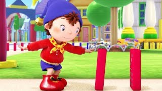 Noddy In Toyland  Toyland Filled With Dominoes  Noddy English Full Episodes [upl. by Dream241]