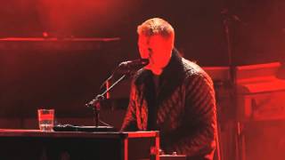 Queens of the Stone Age  The Vampyre of Time and Memory  Live Rock en Seine 2014 [upl. by Nanis]