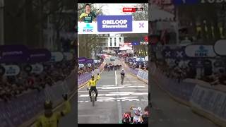 MOMENTO DE LA VICTORIA  OMLOOP HET NIEUWSBLAD 2024 [upl. by Yatnahc]