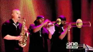 Ne Yo Miss Independent Closer Live  ESSENCE Music Festival 2009 HD [upl. by Vasta248]