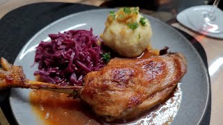 Das beste Essen zu Weihnachten Gänsekeule – saftig knusprig und lecker im Ofen und Bräter [upl. by Etka944]