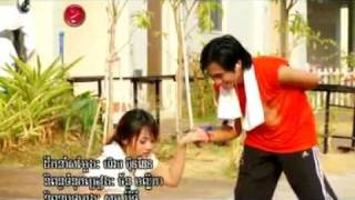 09  Kom Dor Oun Bob Phlech Ke  CHHAY VIRAK YUTH [upl. by Ecirtahs934]