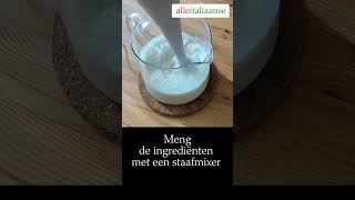 Zelf ijs maken met de ijsmachine 🍨 Italiaans recept [upl. by Darin]