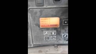 Reset codes on 30 series John Deere tractor [upl. by Mandi]