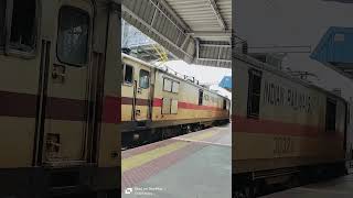 WAP7 At Mahabubnagar Railway StationMahabubnagar Visakhapatnam Expressmahabubnagarvisakhapatnam [upl. by Yobybab]