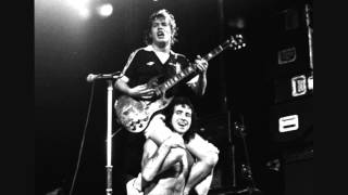 ACDC The Jack Full Live Version Cleveland OH Aug 22 1977 [upl. by Ynaffad]