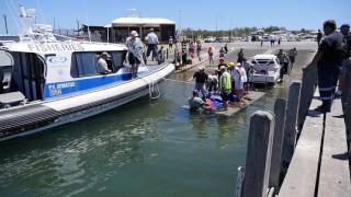 False Killer Whale Beached In Falcon Mandurah Rescued [upl. by Belayneh452]