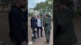 Un policía se emociona al agradecer a Alsina su presencia en Alfafar [upl. by Ander]