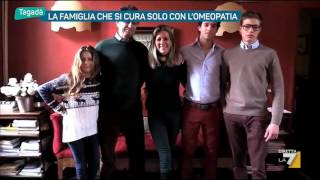 La famiglia che si cura solo con lomeopatia [upl. by Marnie]