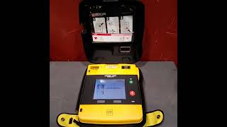 GovDeals Lifepak 1000 defibrillator Physio Control [upl. by Lorenzana]