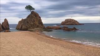 Tossa de Mar  Playa de la Mar Menuda  Catalunya  Novembre 2017 [upl. by Alfi]