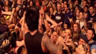 Papa Roach  Last Resort Live in Chicago [upl. by Merril596]