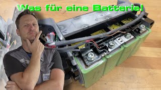 LithiumIonenAkkumulator als Starterbatterie im BMW Noch ist es ein seltener Anblick [upl. by Tesil]