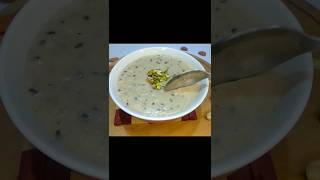 Healthy oatmeal breakfast recipe shorts [upl. by Mayworm]