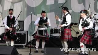 Great Highland Bagpipe and quotQueenquot quotDeep purplequot quotACDCquot City Pipes [upl. by Lewis428]