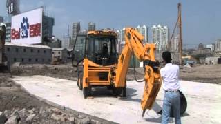 Jcb 3dx Backhoe Machine Loading Mud In Mahindra 4WD Tractor With Swaraj Tractor  Jcb and Tractor [upl. by Ikey]