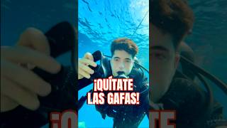 Quítate las gafas debajo del agua 😎 freediving buceo naturaleza lifehacks mar snorkeling [upl. by Wrench917]