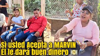 Doña Betty Dice que MARVIN merece una Mujer Joven Porque solo Viejitas Con Hijos le caen 😂 [upl. by Yanad]