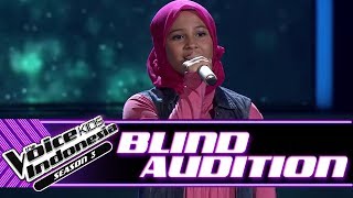 Alyssa  Cinta Sejati  Blind Auditions  The Voice Kids Indonesia Season 3 GTV 2018 [upl. by Aihsatsan]