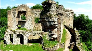 Burg Neuscharfeneck in Rheinland Pfalz  Die Schildmauer [upl. by Pearse]