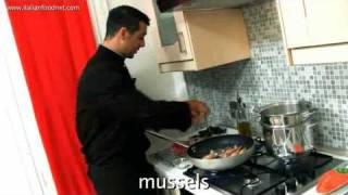 How to Make Seafood Spaghetti the Italian Way [upl. by Ambur]