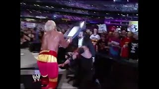 LA VERDADERA HISTORIA El SILLAZO de Hulk Hogan a Hugo Savinovich en WrestleMania 19 [upl. by Imojean920]