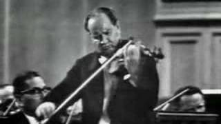 David Oistrakh plays Tchaikovsky Violin Concerto 2nd Mov [upl. by Dnilazor]