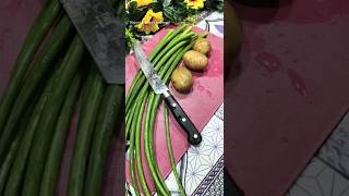 ପିଆଜ ଶାଈଁ ଭଜାSpring Onion Recipes ii youtubeshorts recipe spring onion food [upl. by Haorbed739]